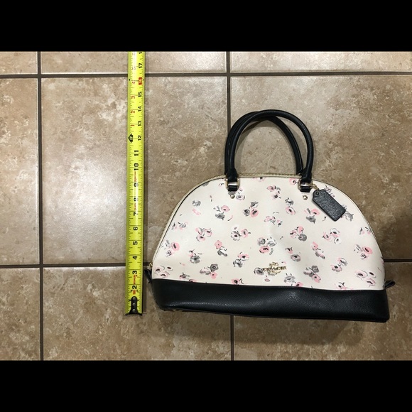 1 DAY SALE!! Coach Sierra Dome Satchel - Picture 7 of 8